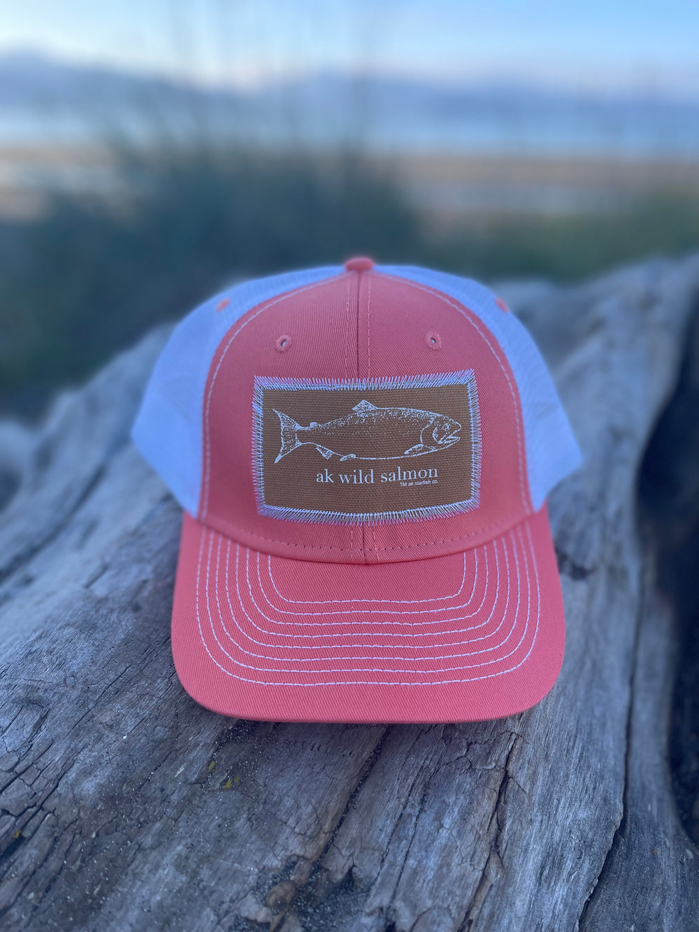 Salmon online pink hat