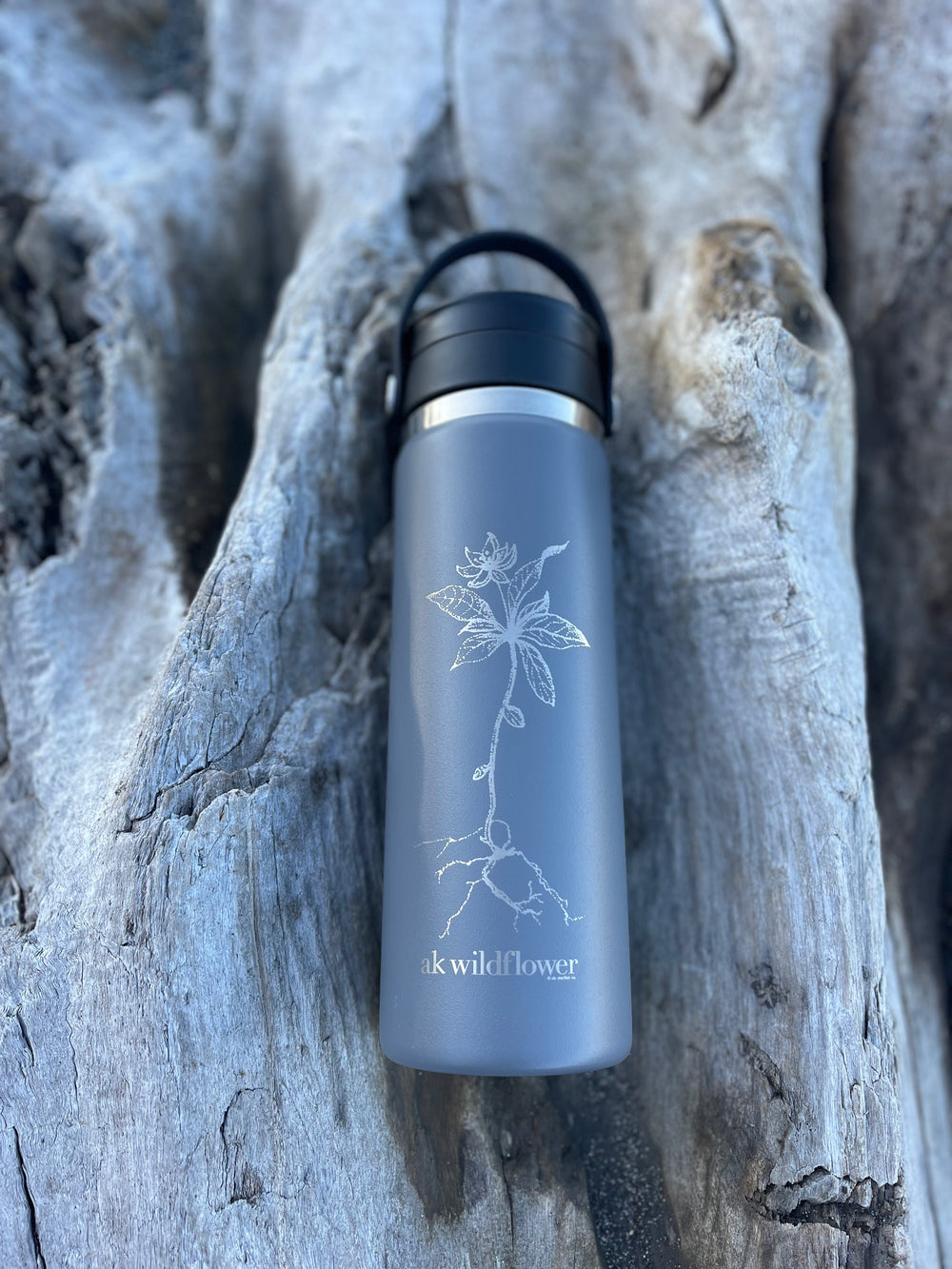 Storm AK Wildflower 20oz Hydroflask