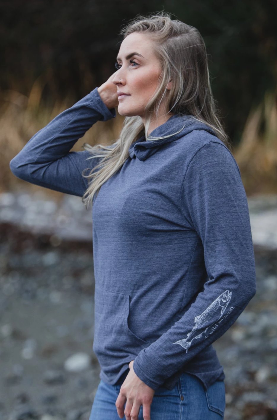 Beach Midnight AK Wild Salmon Triblend Light Weight Pullover